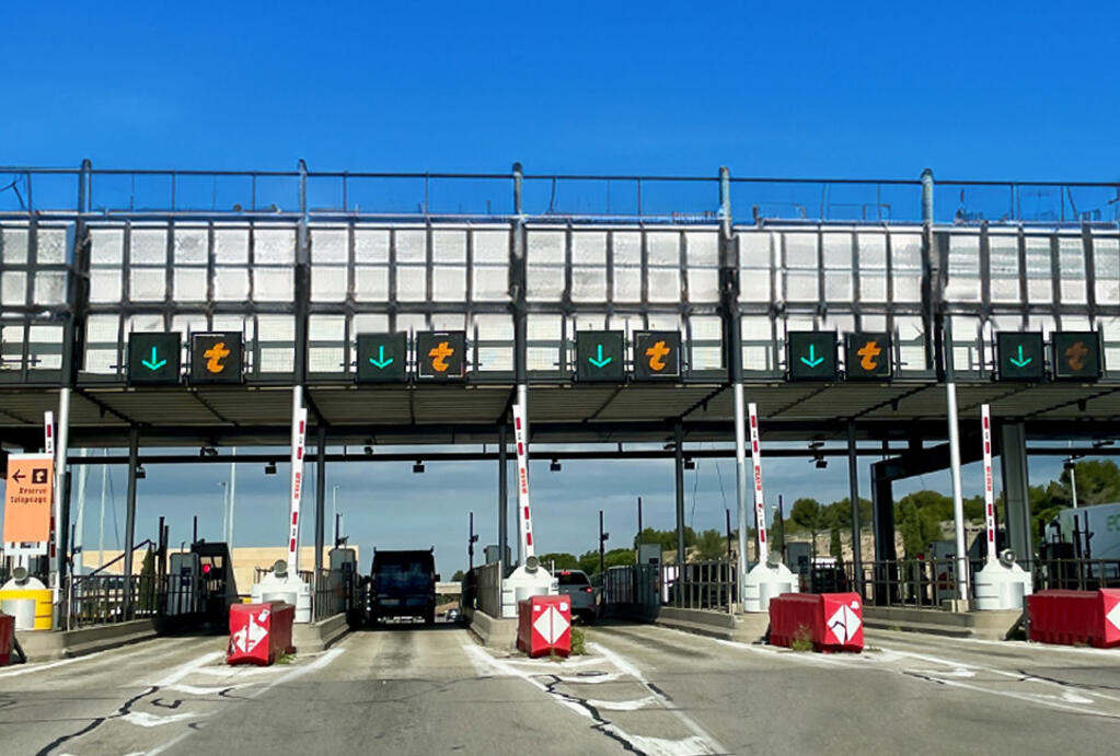 peages-comment-eviter-les-bouchons-sur-l-autoroute.img