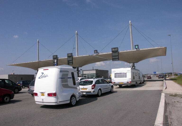 news van campers in Frankrijk